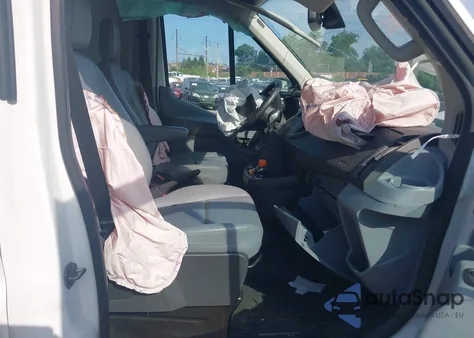 2018 Ford Transit T-250 from USA, damaged, VIN 1FTYR1CM1JKB02393